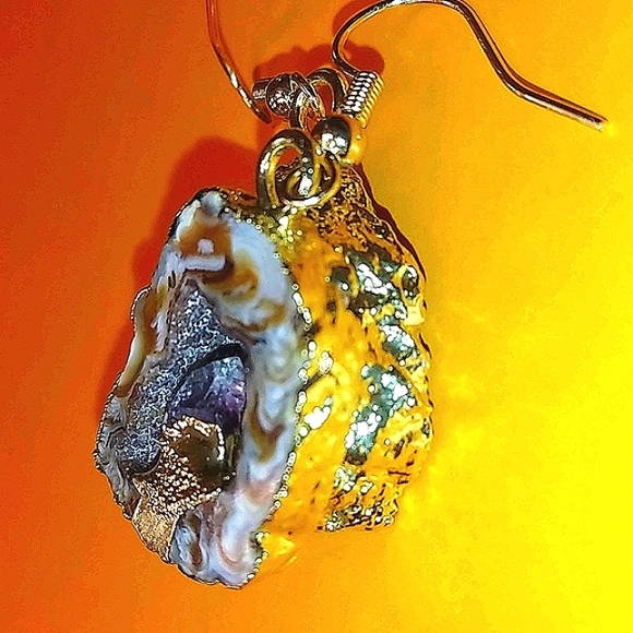 Sunyik Natural Agate Geode Drop Earrings - Picture 4 of 5